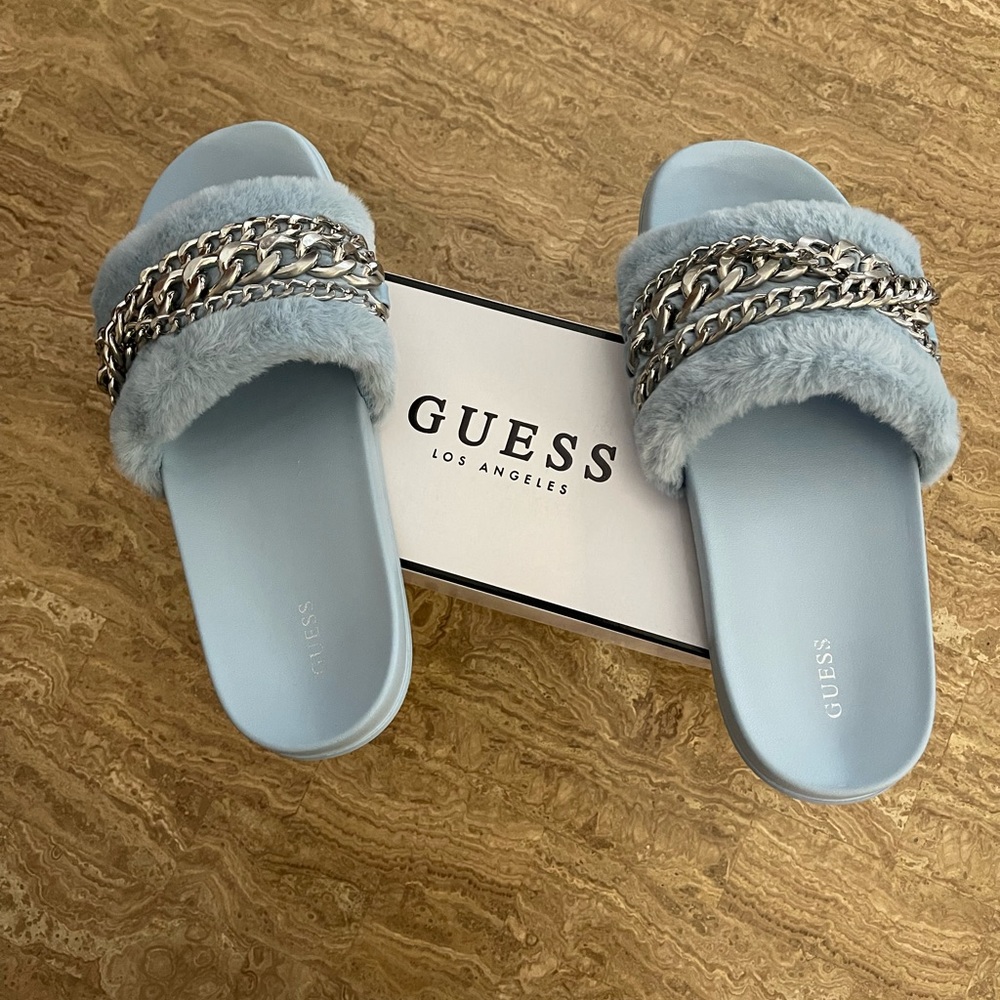 Brand new Guess Salema Chain tweed